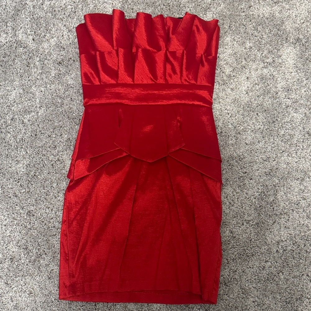 Roberta Bridal Strapless Red Pleated Cocktail Dress